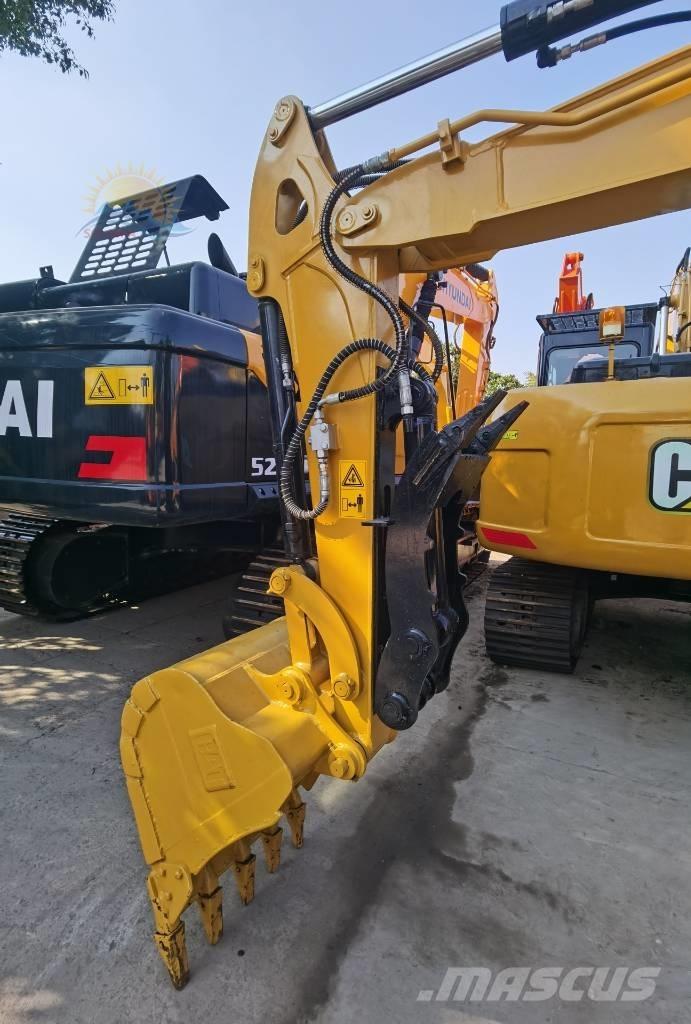 CAT 305.5E 小型挖掘机