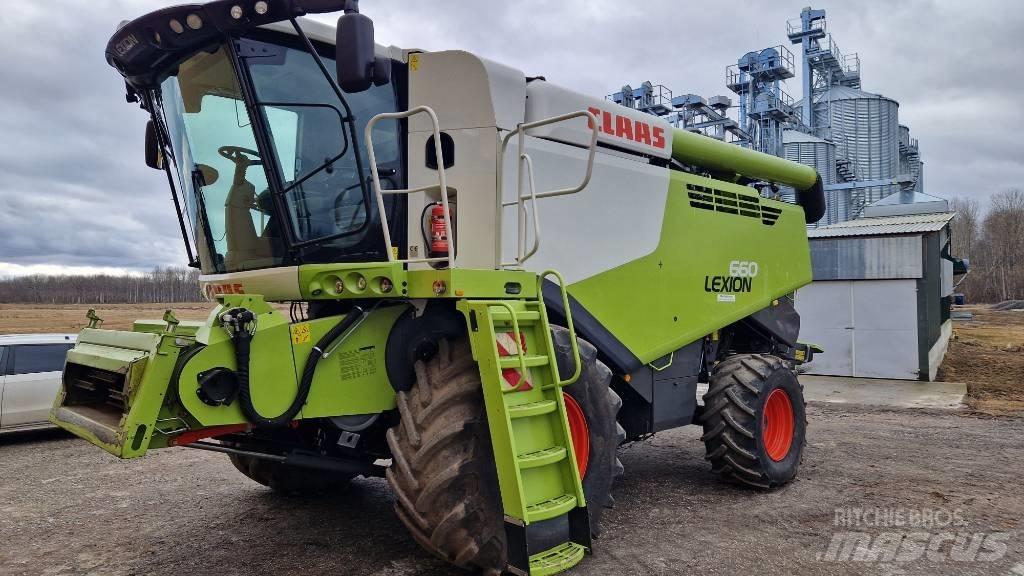 CLAAS Lexion 660 联合收割机
