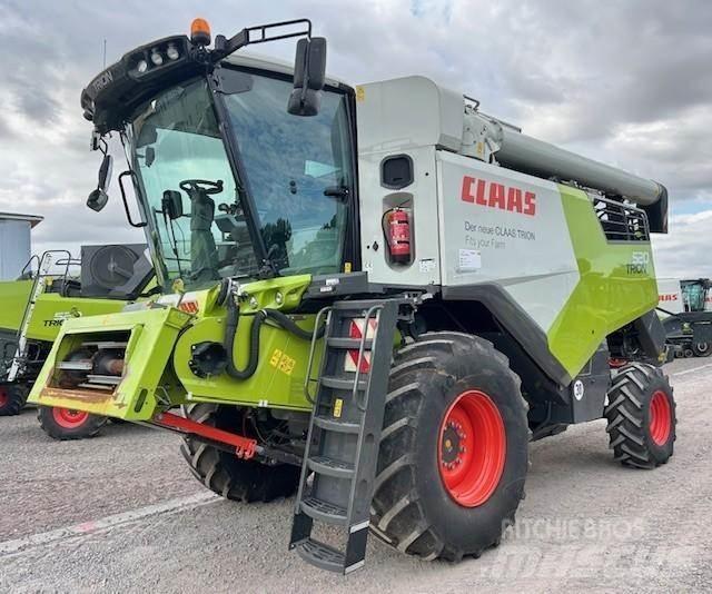 CLAAS TRION 520 联合收割机