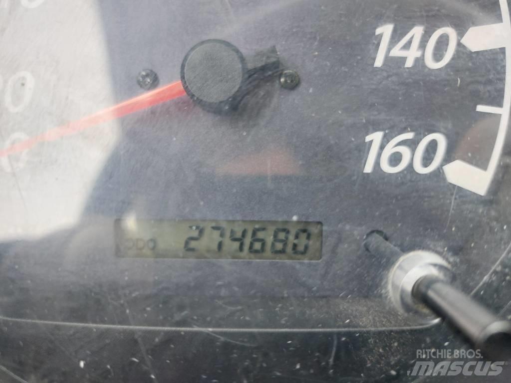Isuzu NPR 85 篷布货车