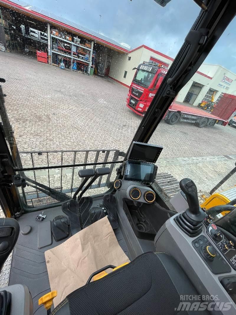 JCB 220 X LC 履带挖掘机