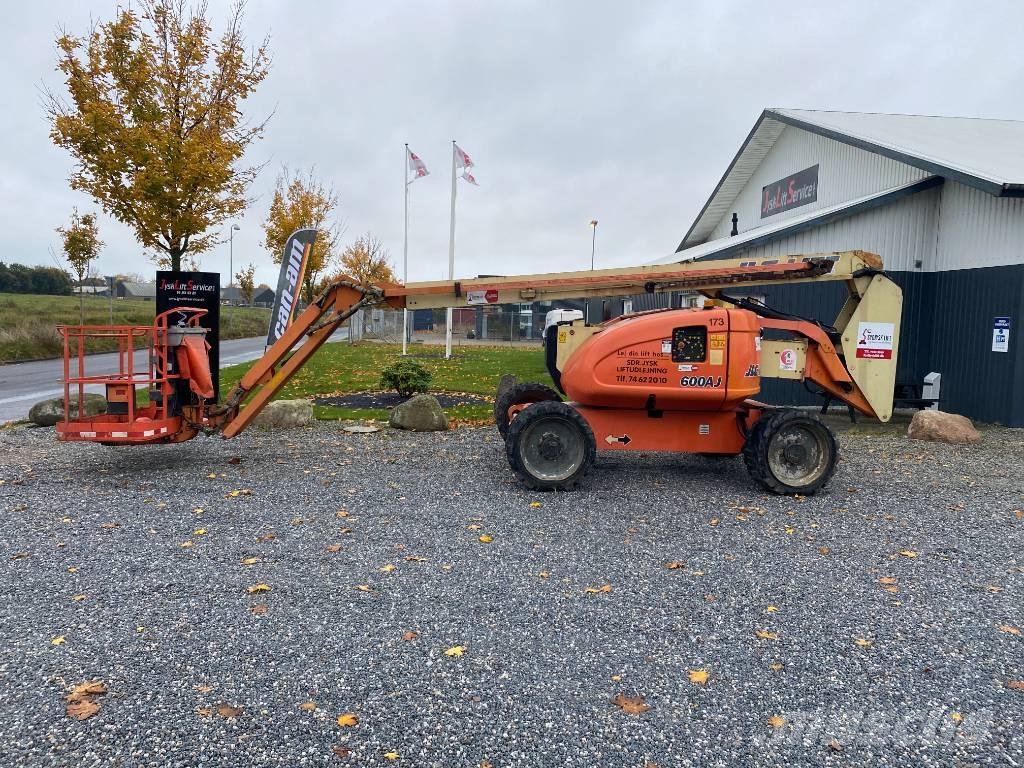 JLG 600 AJ 曲臂高空工作平台
