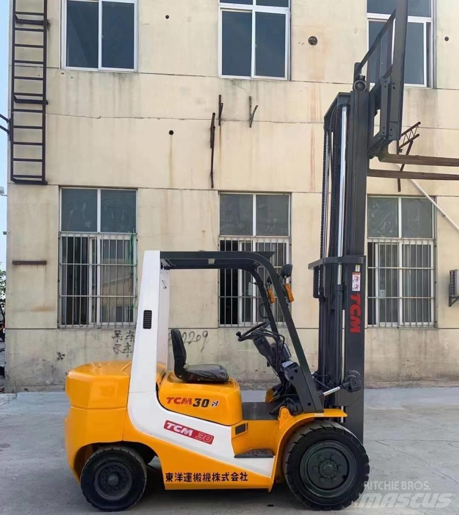 TCM FD30 前移式叉车