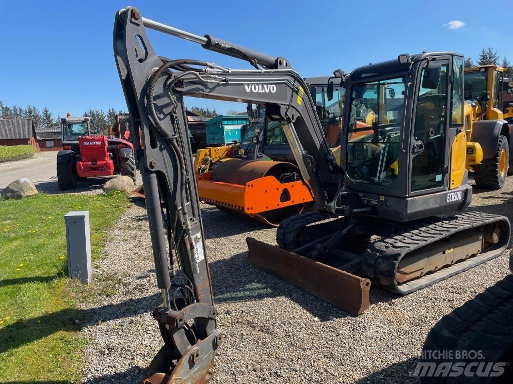 Volvo ECR50D 小型挖掘机