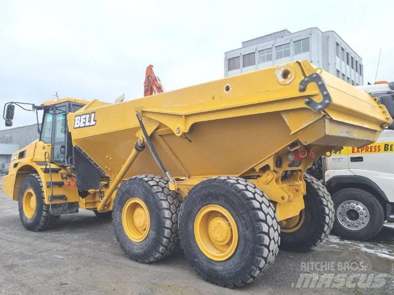 Bell B 25 E 铰接式自卸车