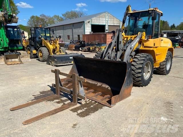 Volvo L 40 B TP 轮式装载机
