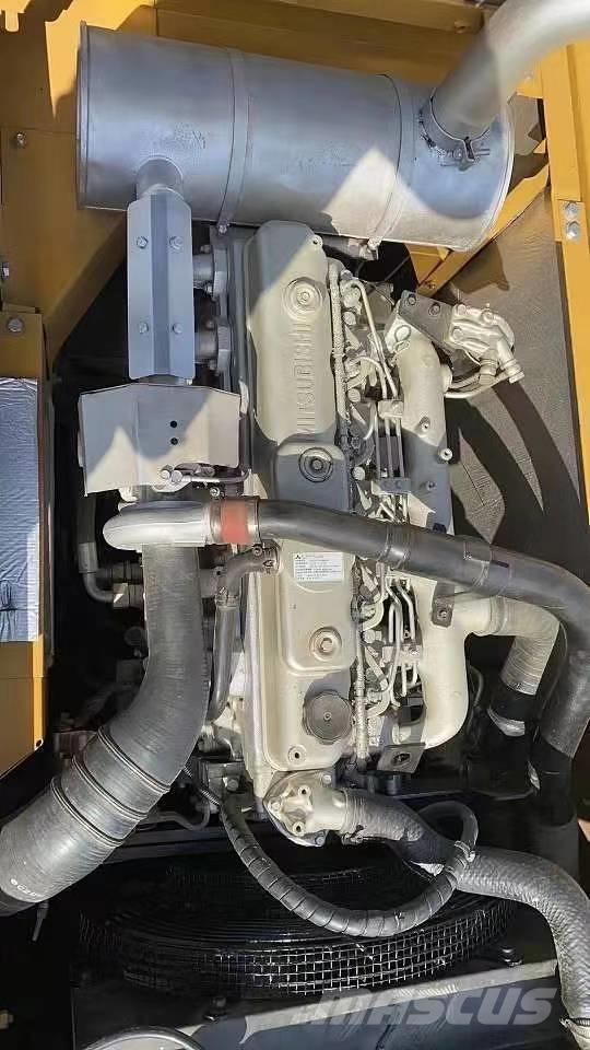 Sany SY 215 履带挖掘机