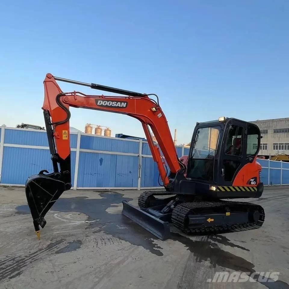 Doosan DX60-9C 小型挖掘机