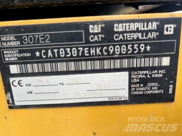 CAT 307E2 中型挖掘机