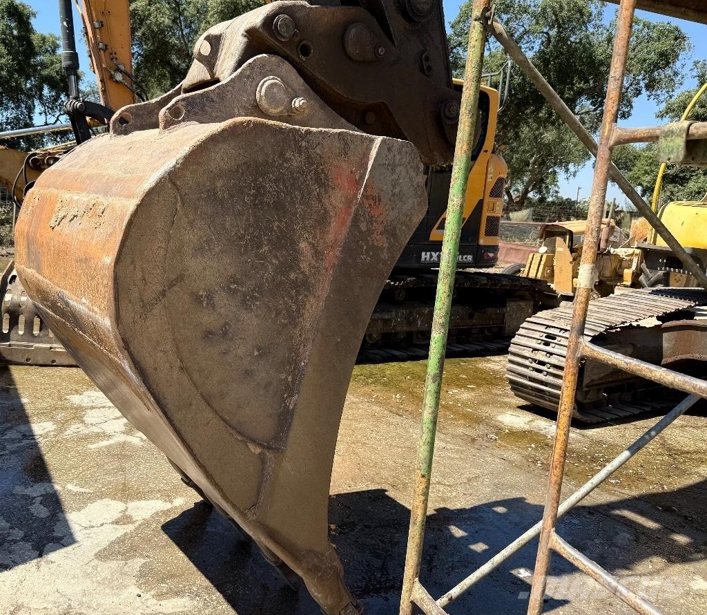 Volvo EC240 长臂挖掘机