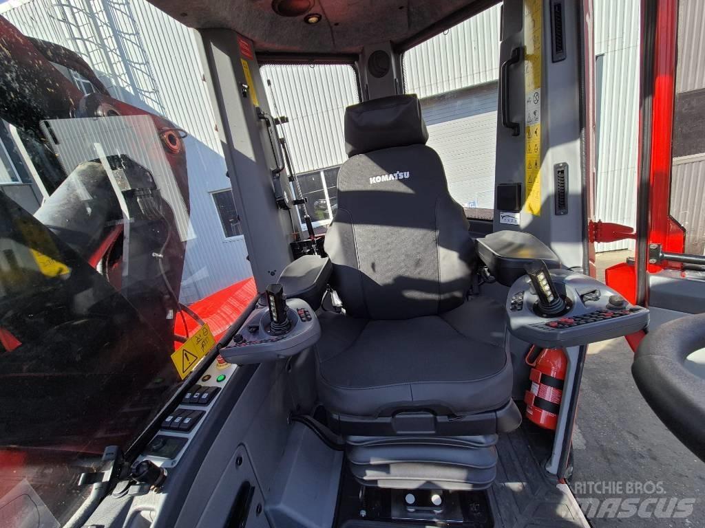 Komatsu 931 XC 收割机