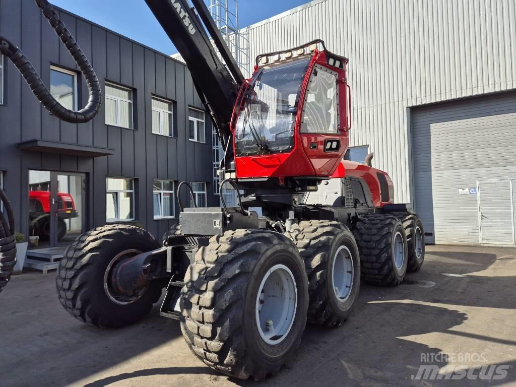 Komatsu 931 XC 收割机