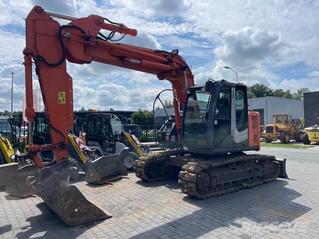 Hitachi ZX135US-3 履带挖掘机