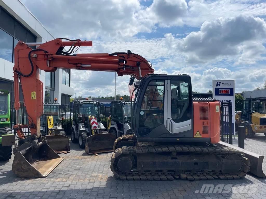 Hitachi ZX135US-3 履带挖掘机