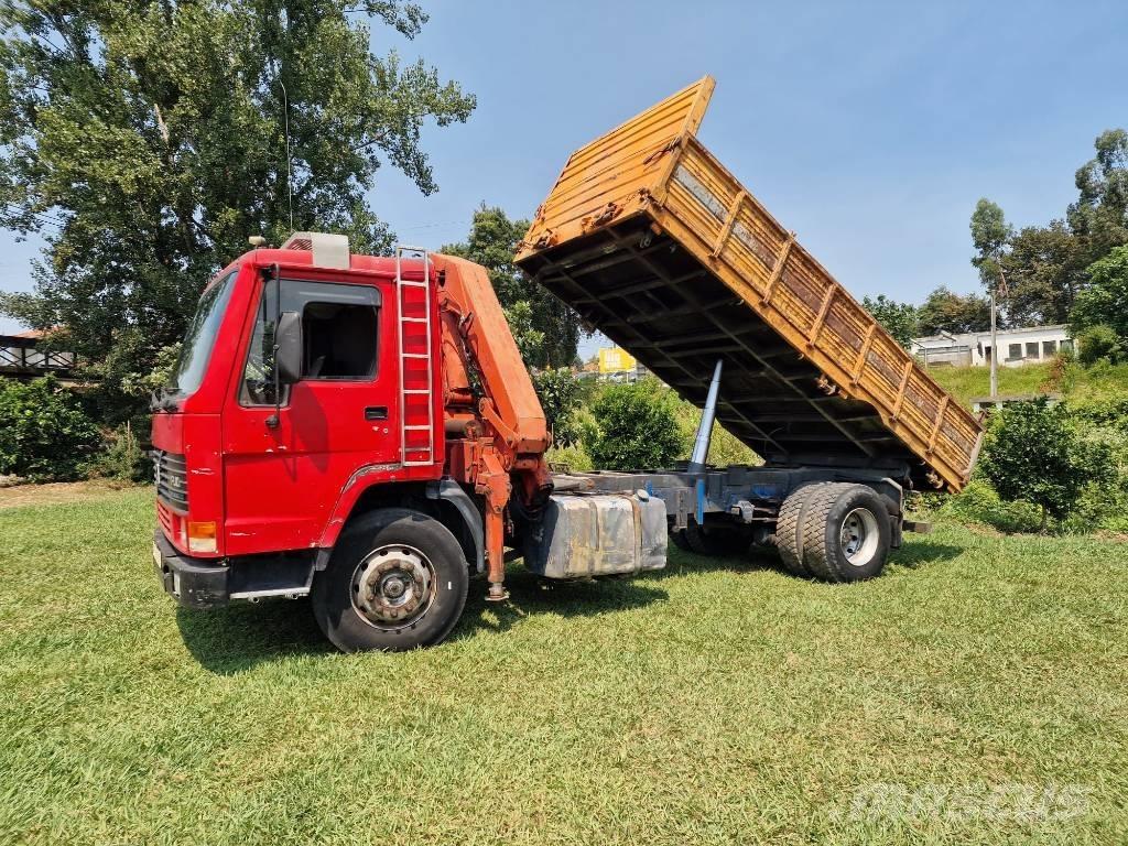 Volvo FL7 自卸式货车