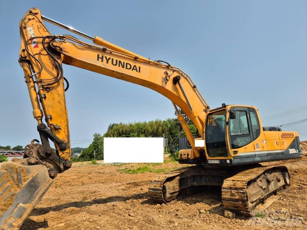 Hyundai Robex 300 LC 履带挖掘机