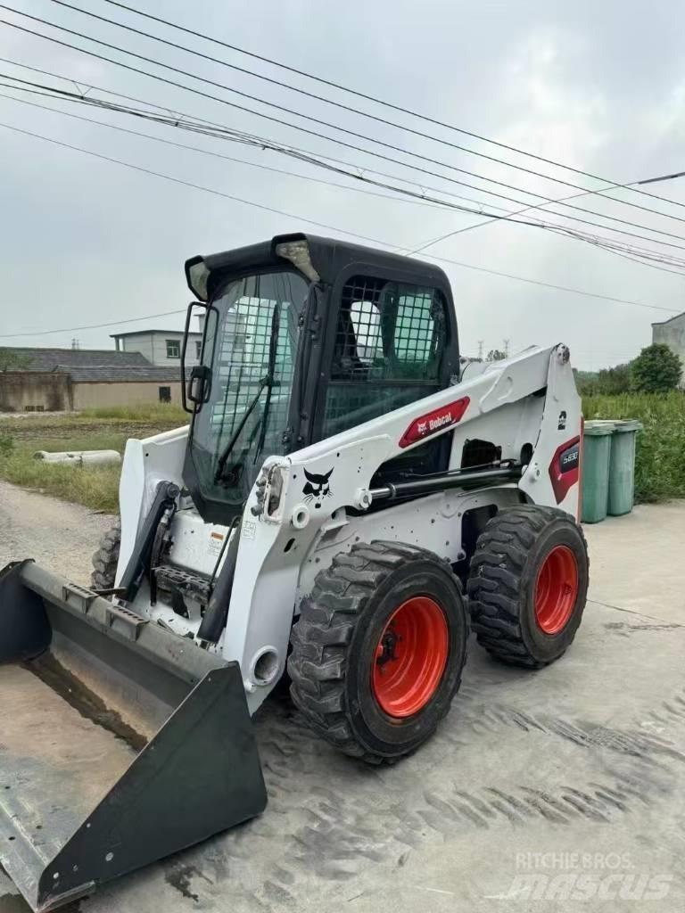 Bobcat S 630 滑移装载机