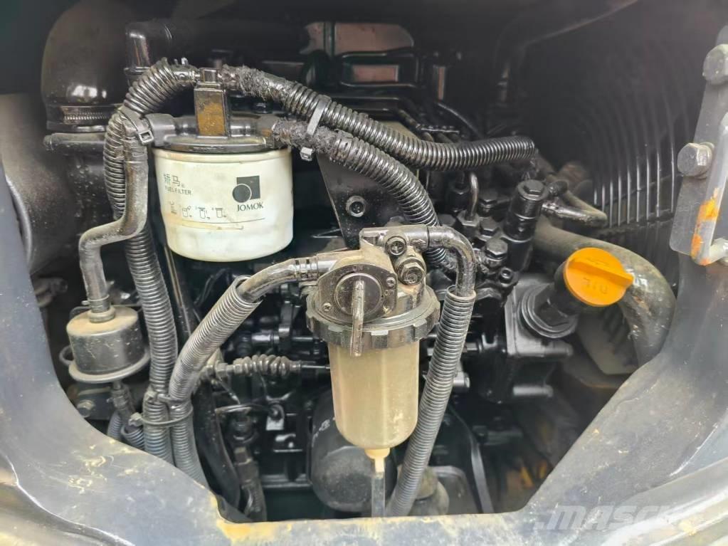 Komatsu PC 35 MR 小型挖掘机