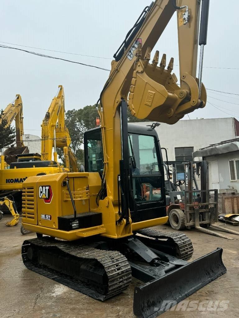 CAT CAT305.5E2 小型挖掘机
