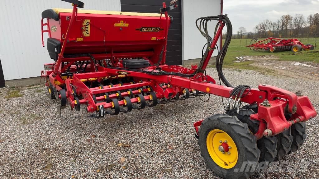 Väderstad Rapid300S 条播机