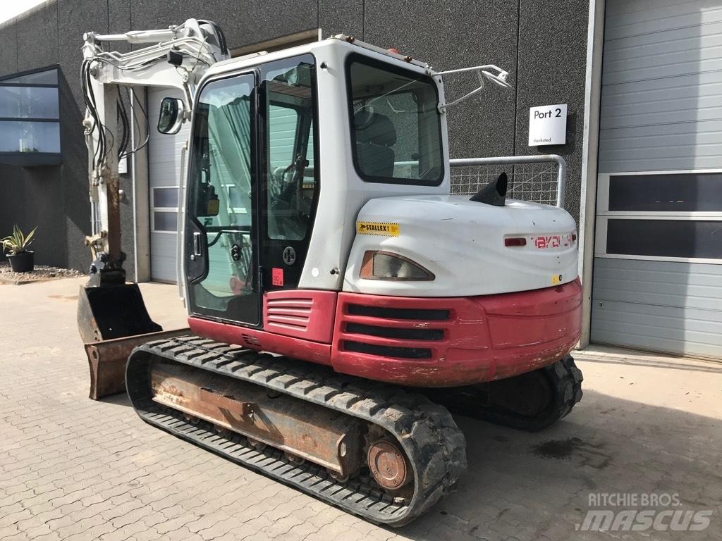 Takeuchi TB285 小型挖掘机