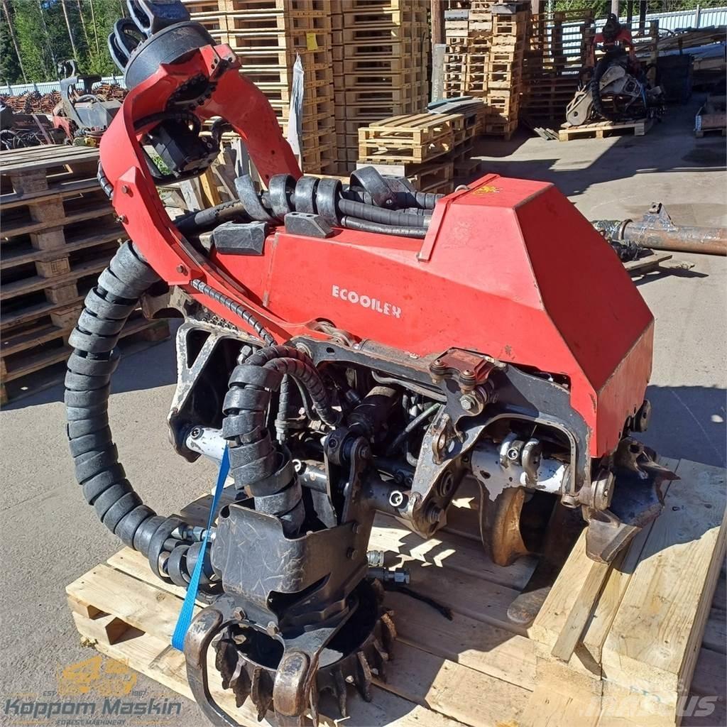 Komatsu C124 收割机机箱
