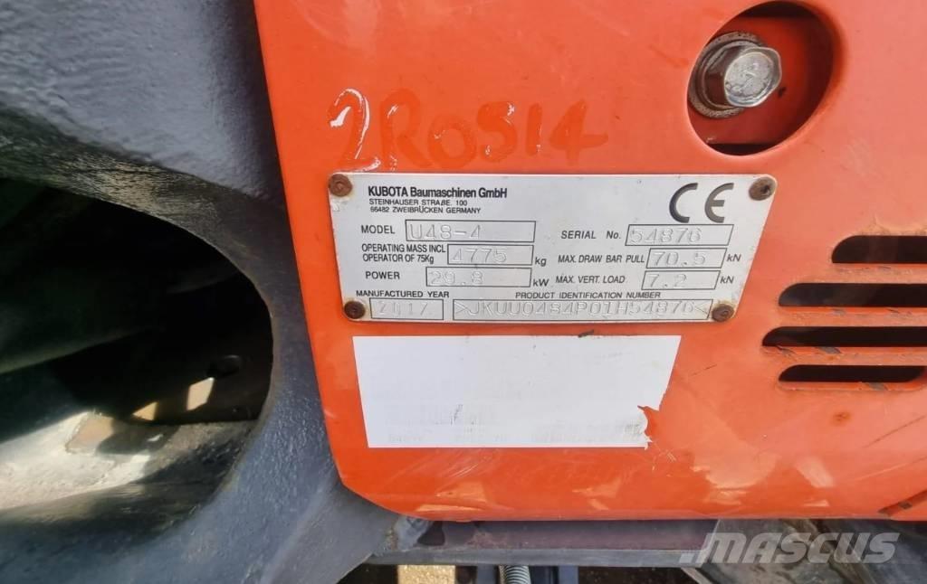 Kubota U 48-4 小型挖掘机