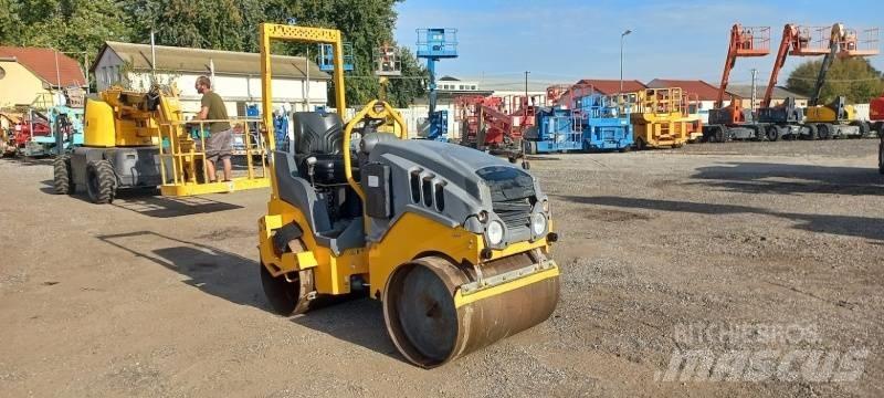 Hamm HD10C VV 双轮压路机