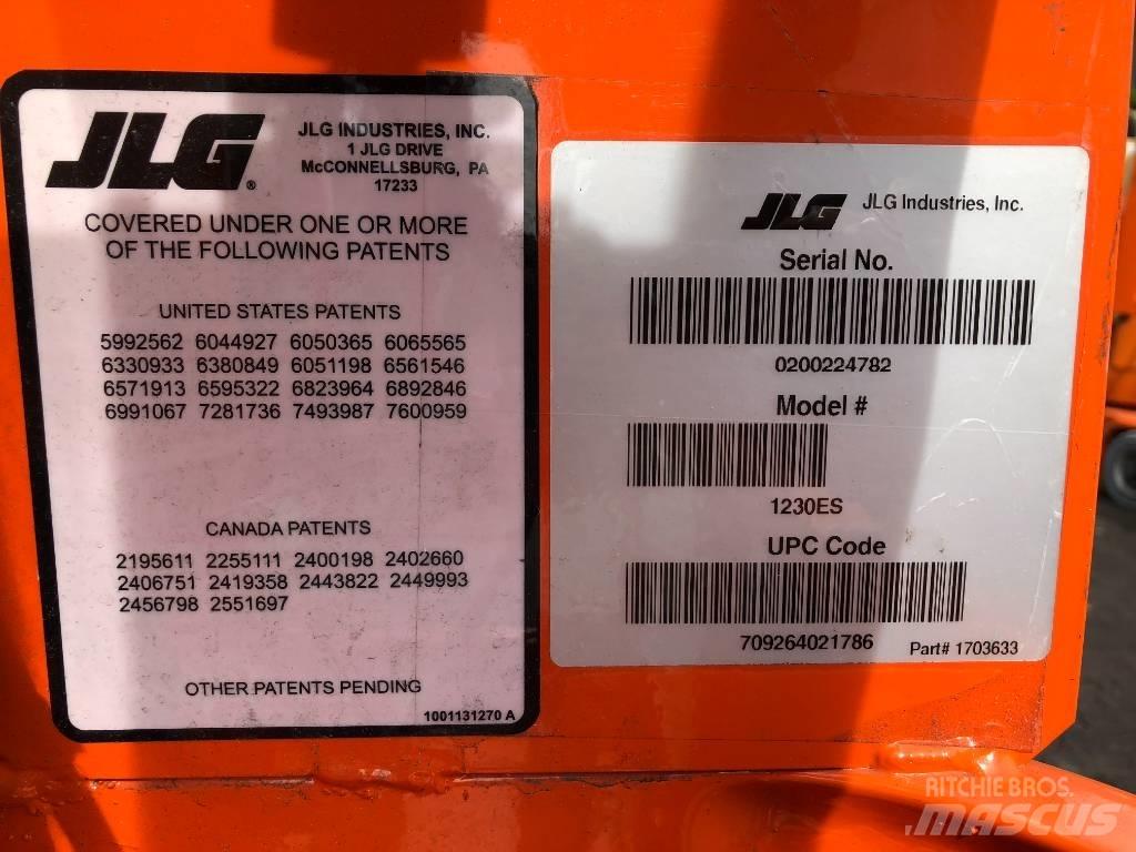 JLG 1230ES      V-3373 客货电梯