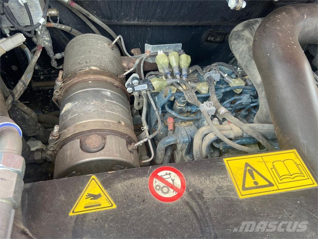 Kubota KC300 (7698) 履带式自卸车