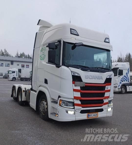 Scania R500 6x2 牵引车