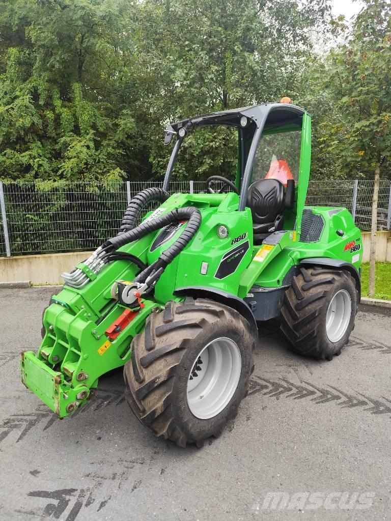 Avant 860 i 多功能装载机