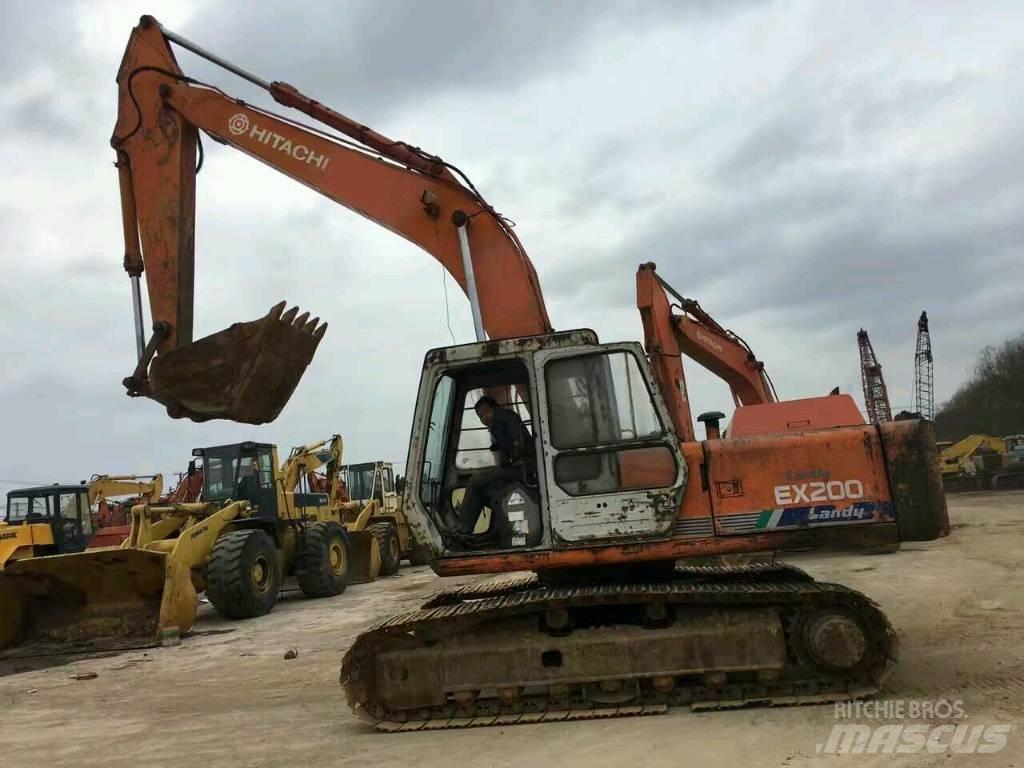 Hitachi EX 200-1 履带挖掘机