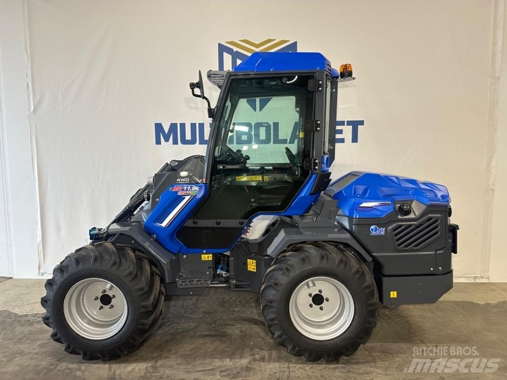MultiOne 11.9 K 多功能装载机
