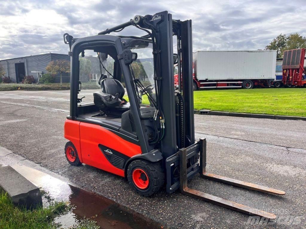 Linde E20PL-02 电动叉车