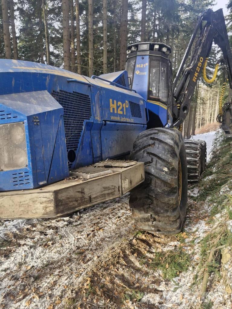 Rottne H21D 收割机