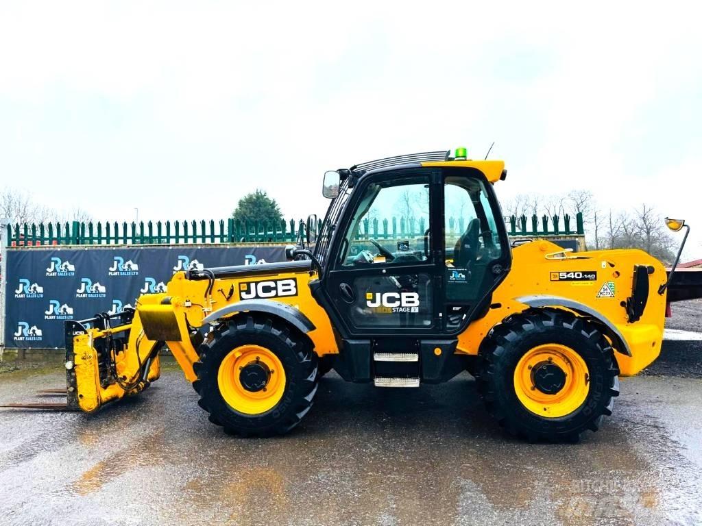 JCB 540-140 伸缩臂叉装车|叉装车