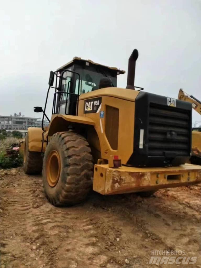 CAT 950GC 轮式装载机