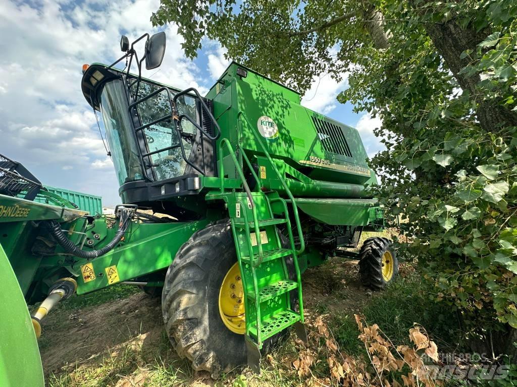 John Deere 1550 CWS 联合收割机