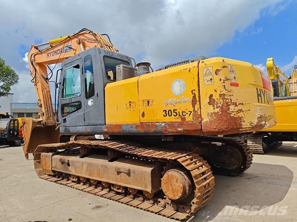 Hyundai R305LC-7 履带挖掘机