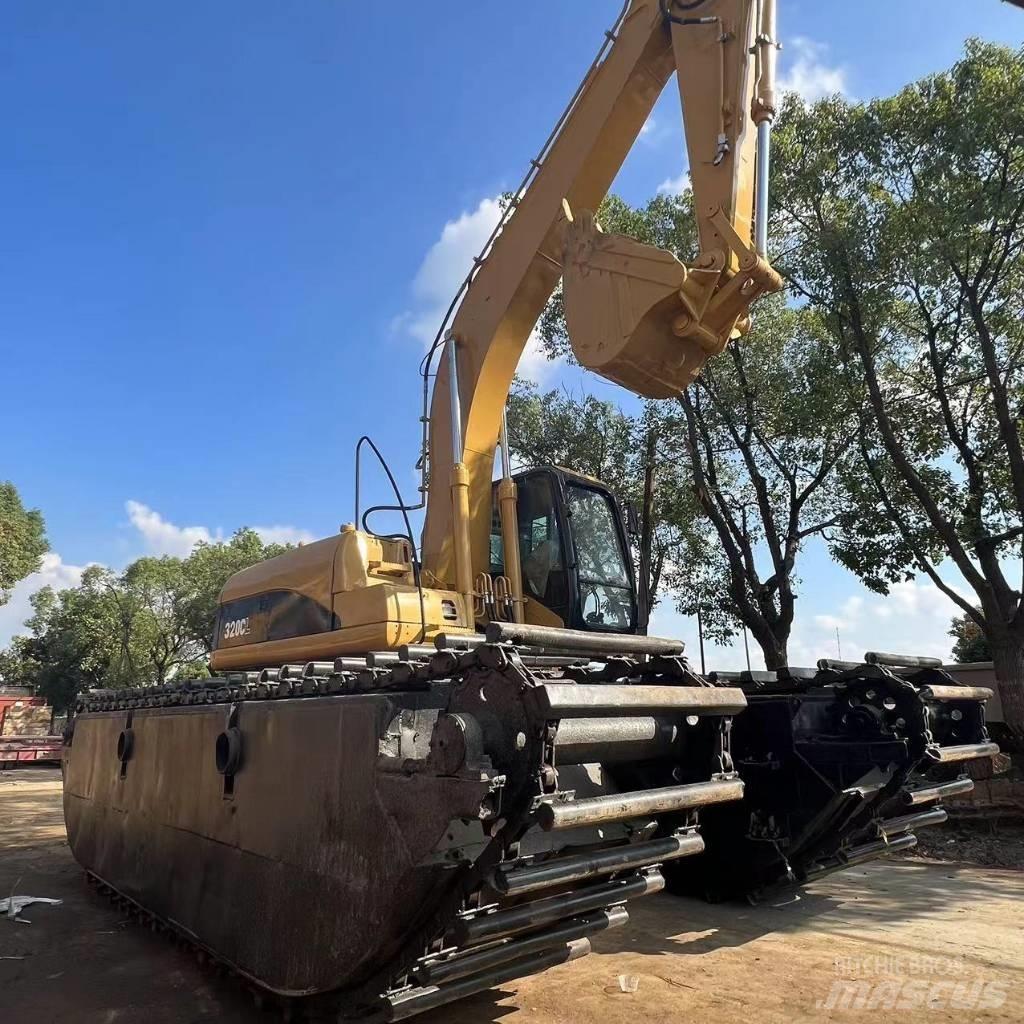 CAT 320 C 履带挖掘机