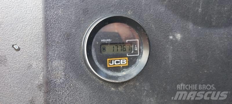 JCB 15 C-1 小型挖掘机