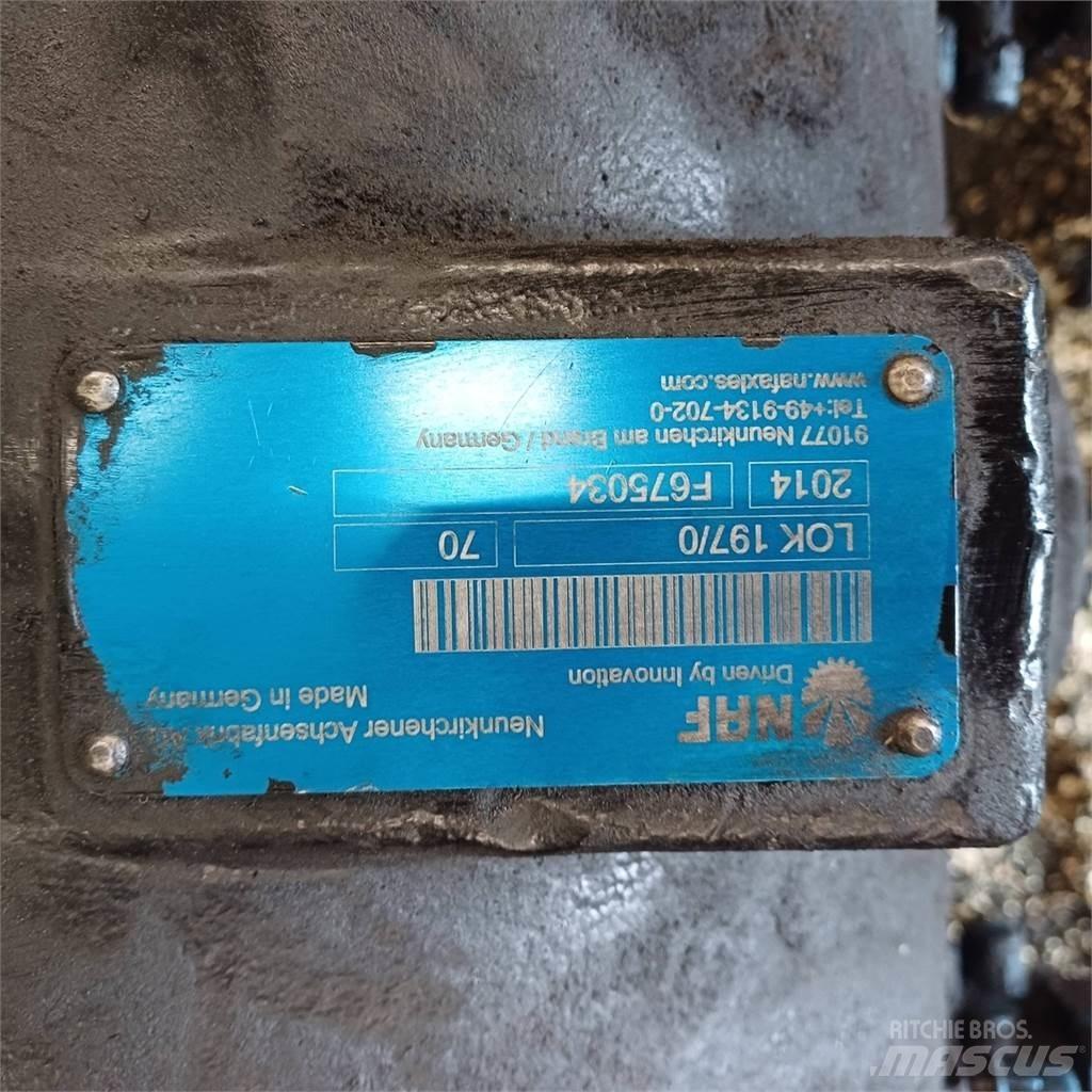 John Deere 1270e 传动装置