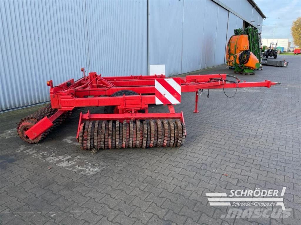  6,00 M WIESENWALZE 其他收获机械