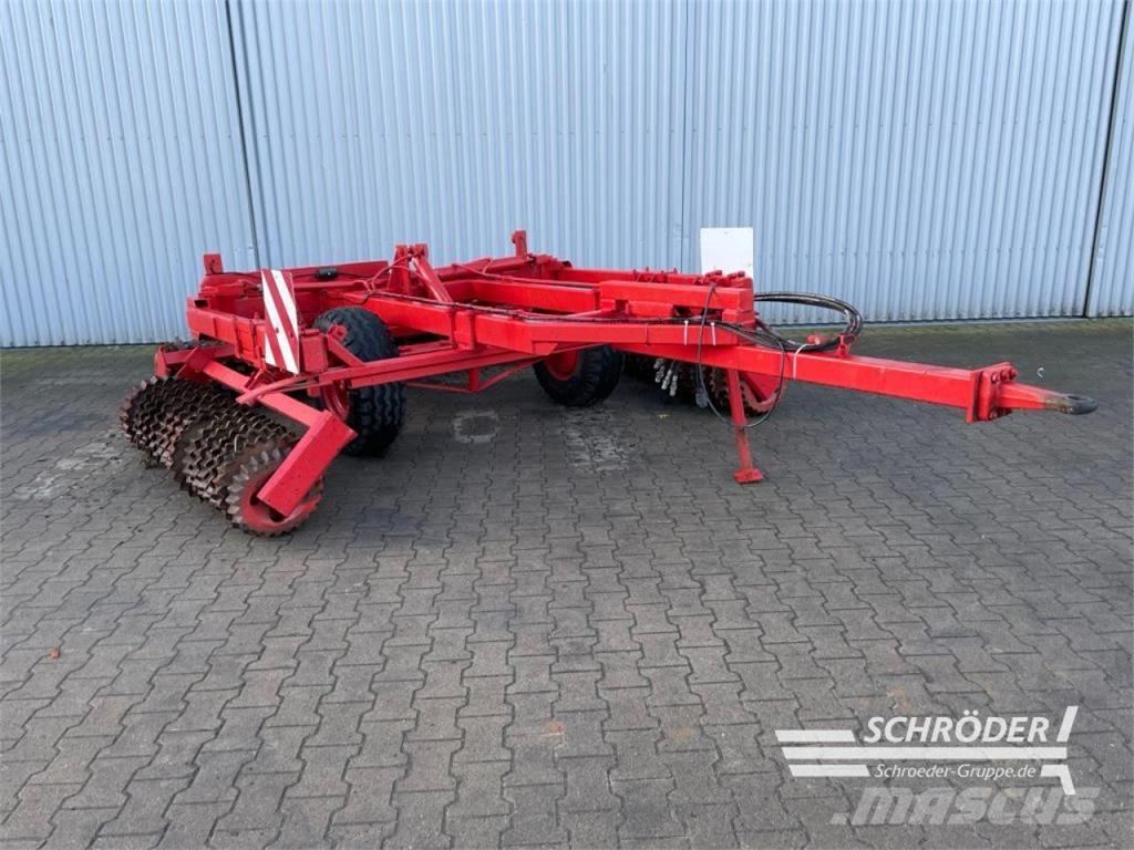  6,00 M WIESENWALZE 其他收获机械