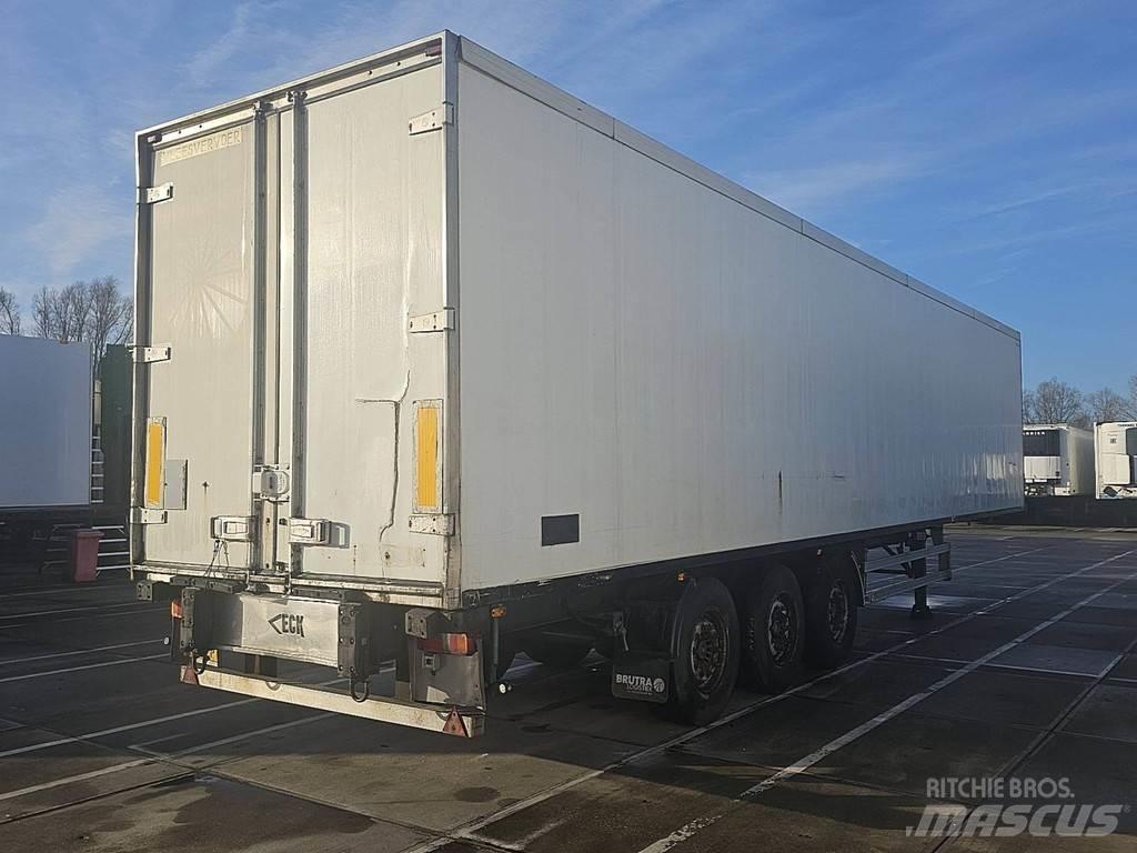 Van Eck UT-3 半挂厢式车