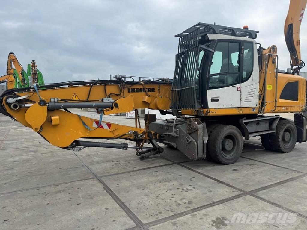 Liebherr LH 22 M 工业挖掘机