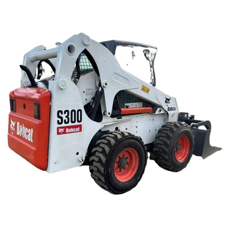 Bobcat S 300 滑移装载机