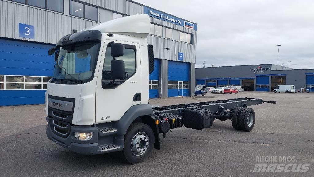 DAF LF 260 16 tn 平板车