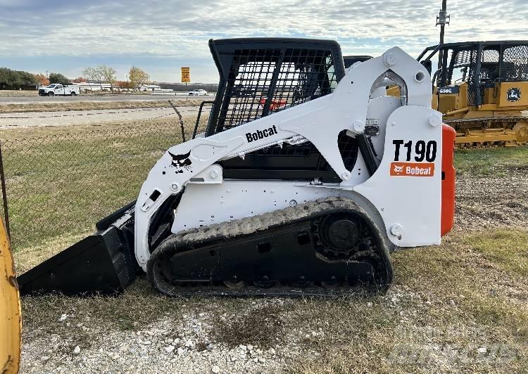 Bobcat T190 滑移装载机